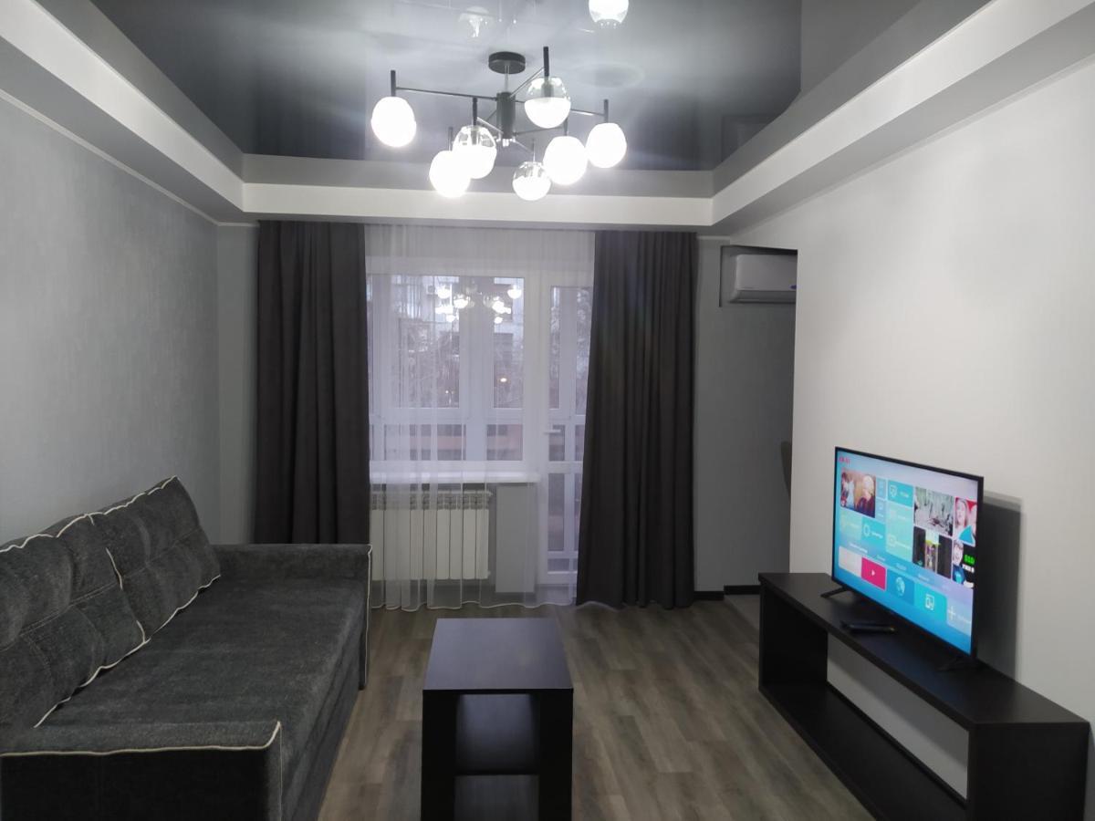 2Rooms Apartment - 181 Gogol Street Zaporizhia Exterior foto